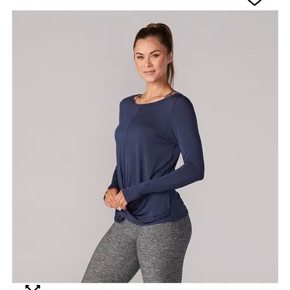 TAVI - Synergy Long Sleeve T - Navy - NWT
